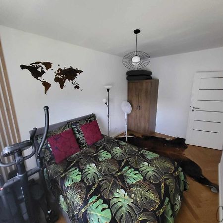 Friendly Apartment Blisko Progresji Varsovia Exterior foto